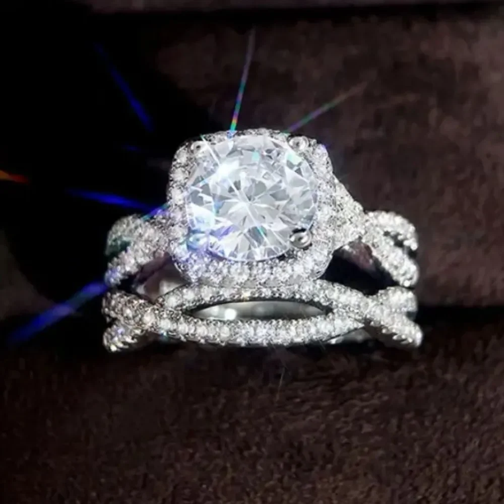Ladies Luxury diamond wedding ring set
